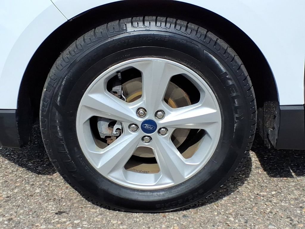 Certified 2020 Ford Edge SE FWD image 9