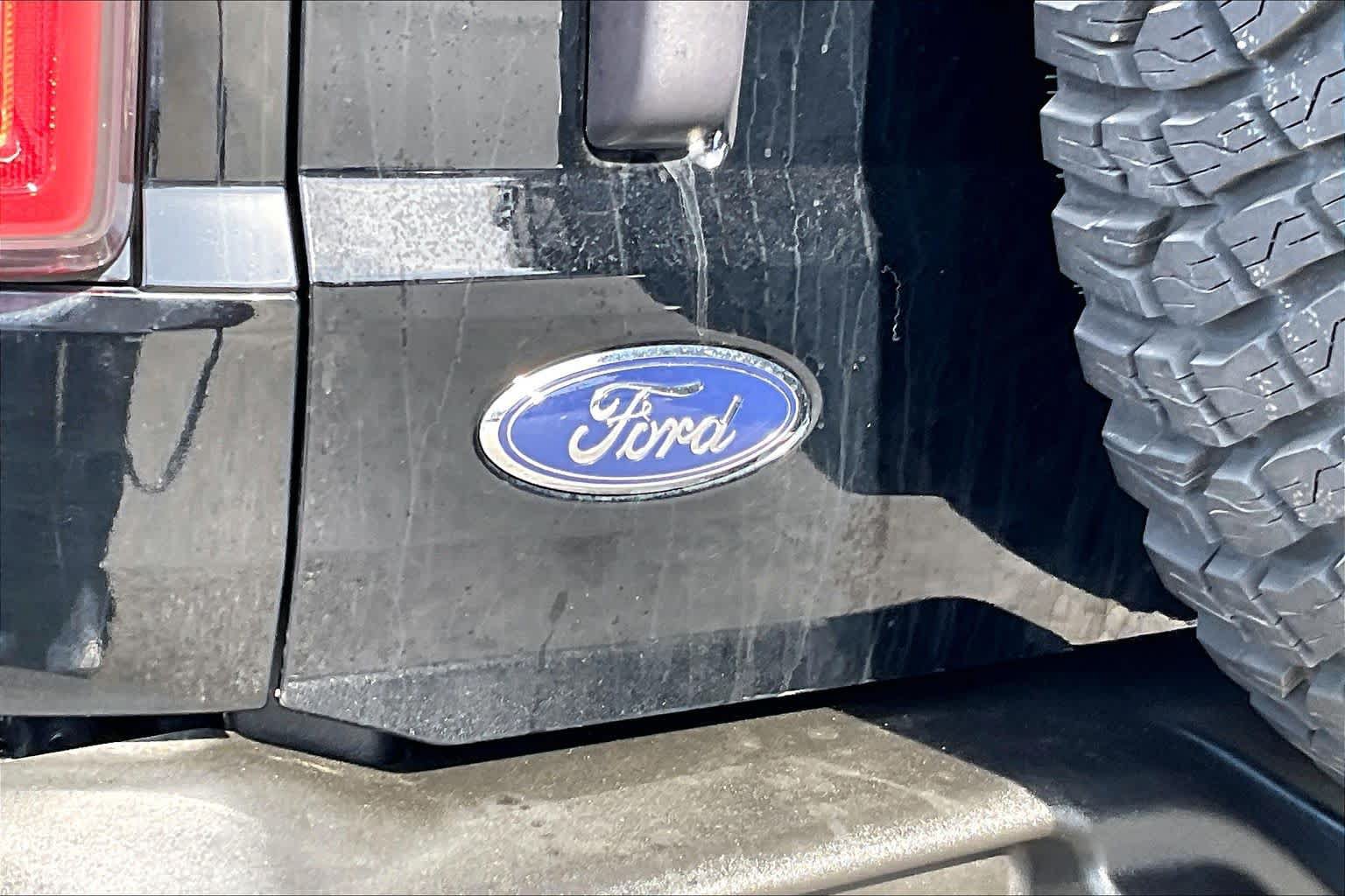 Certified 2024 Ford Bronco Wildtrak AWD/4WD image 10