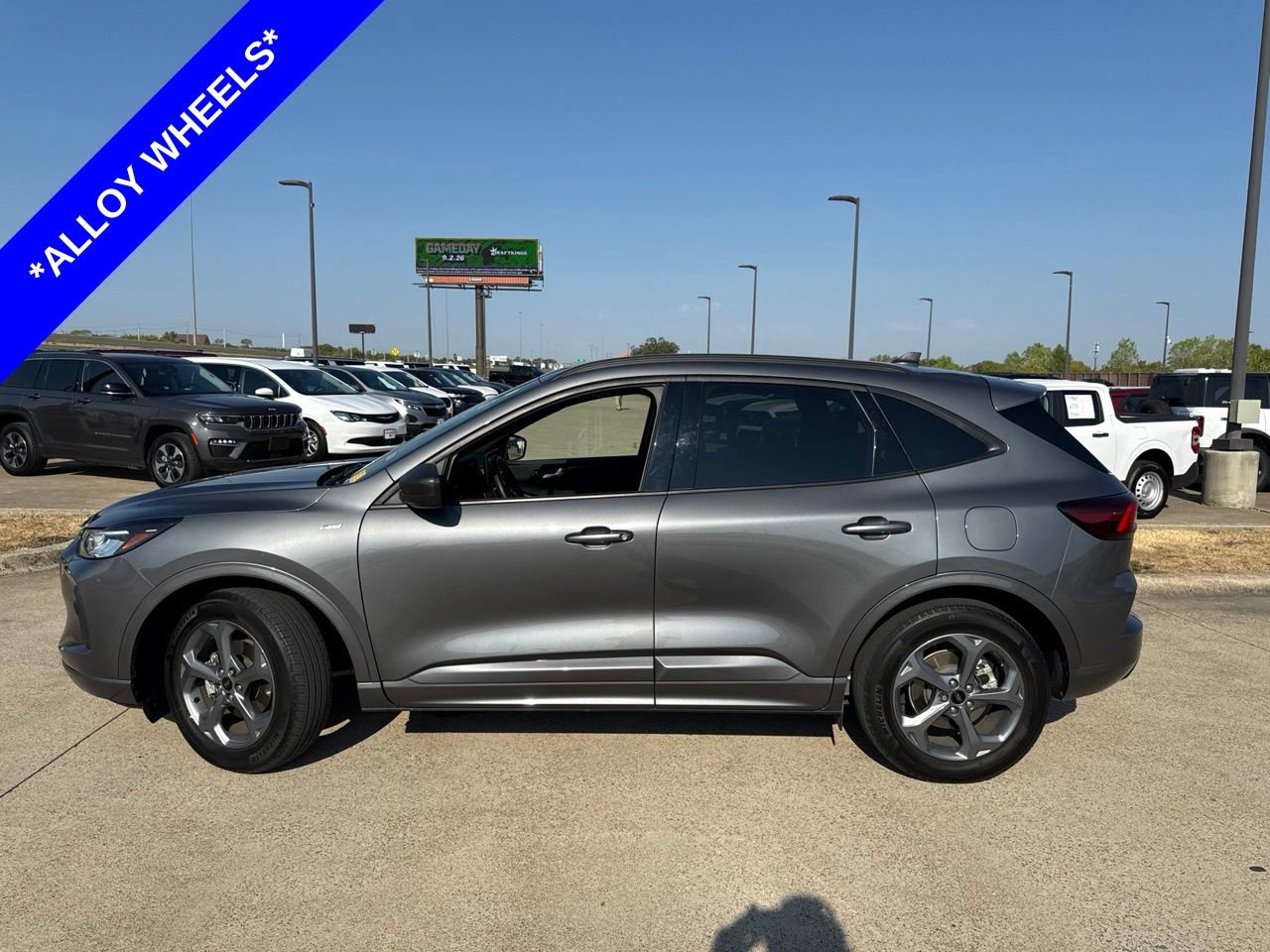 Certified 2024 Ford Escape ST-Line w/ Tech Pack #1 FWD image 3