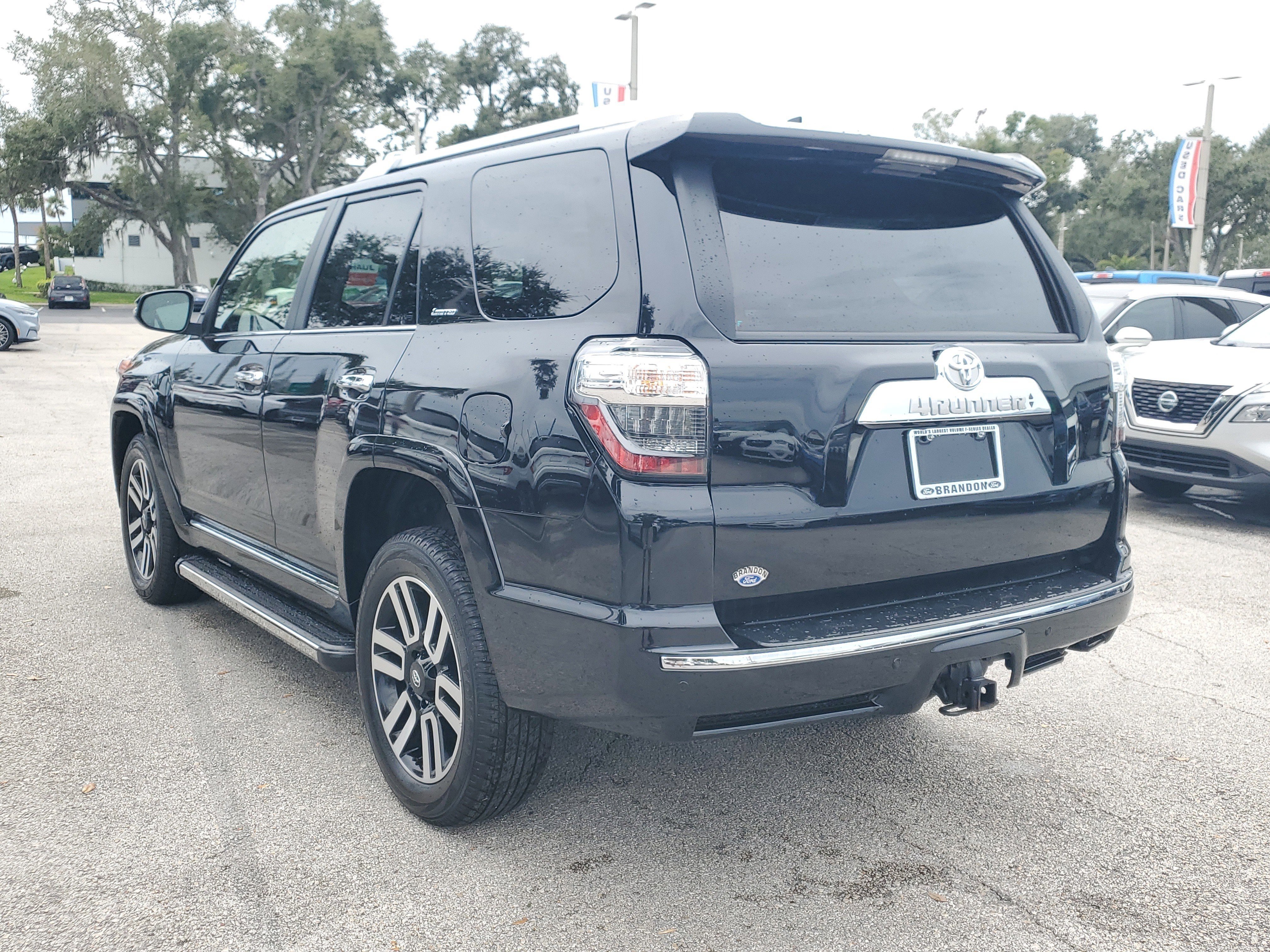 Used 2023 Toyota 4Runner Limited image 3