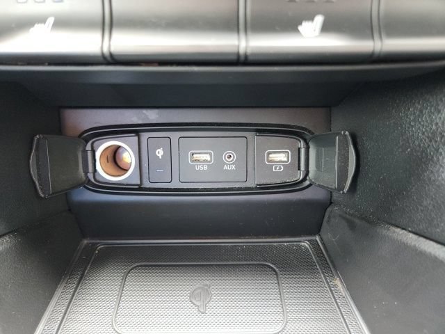 Used 2020 Hyundai Santa Fe SEL w/ Convenience Package FWD image 29
