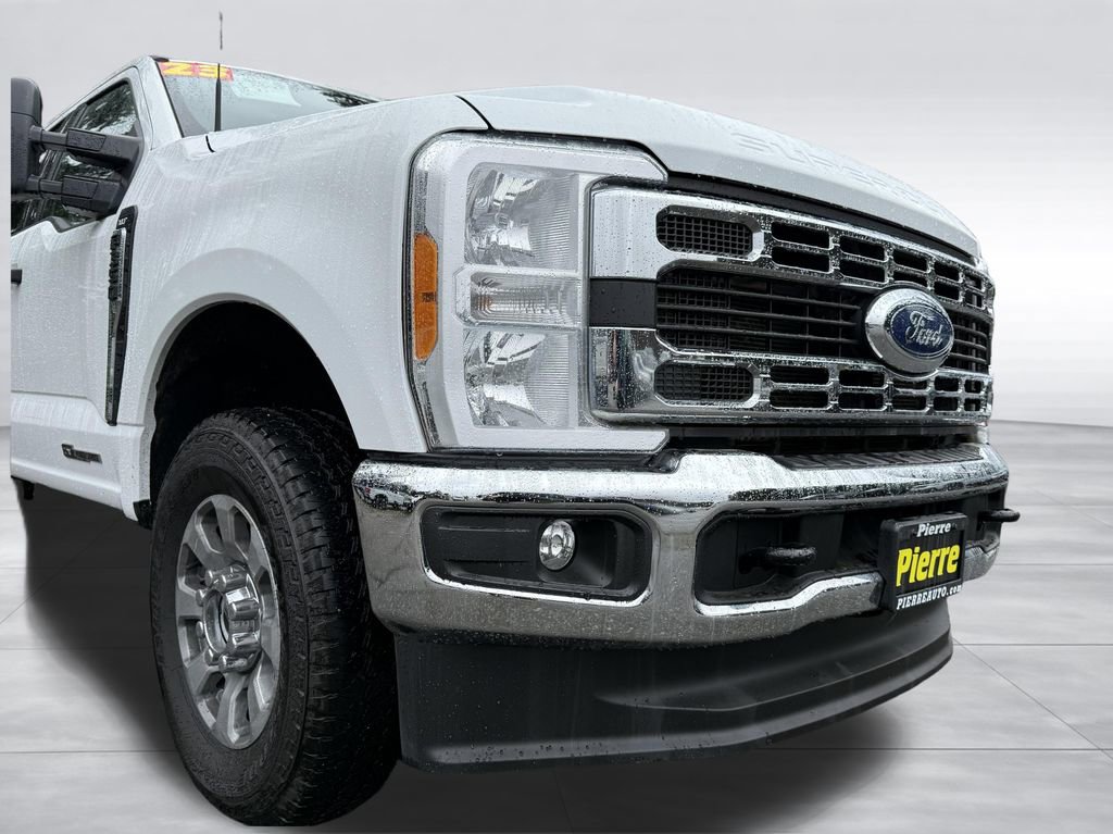 Certified 2023 Ford F350 XLT w/ FX4 Off-Road Package AWD/4WD image 23