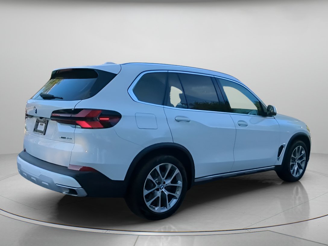 Used 2025 BMW X5 xDrive40i w/ Premium Package AWD/4WD image 28