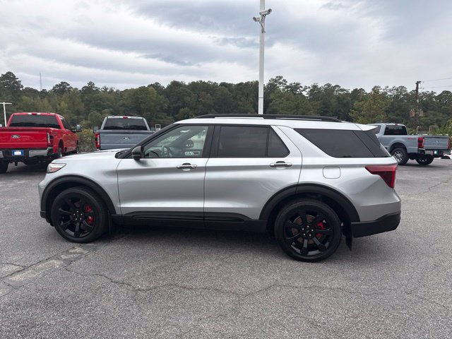 Certified 2023 Ford Explorer ST w/ Equipment Group 401A AWD/4WD image 7