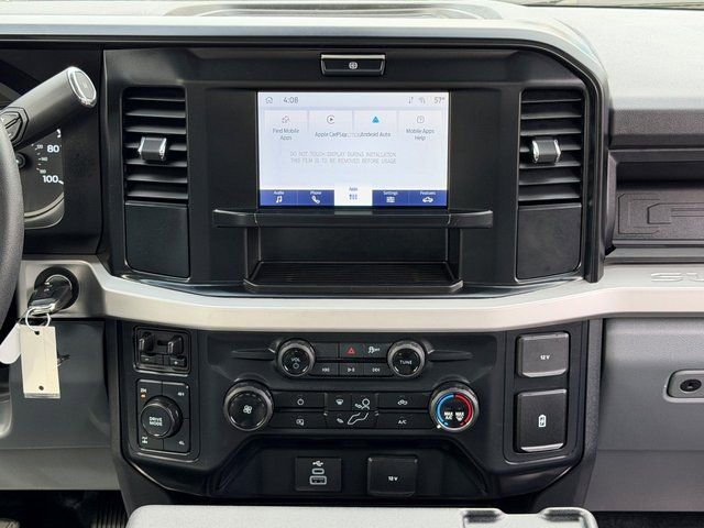 Certified 2025 Ford F250 XL w/ XL Chrome Package image 32