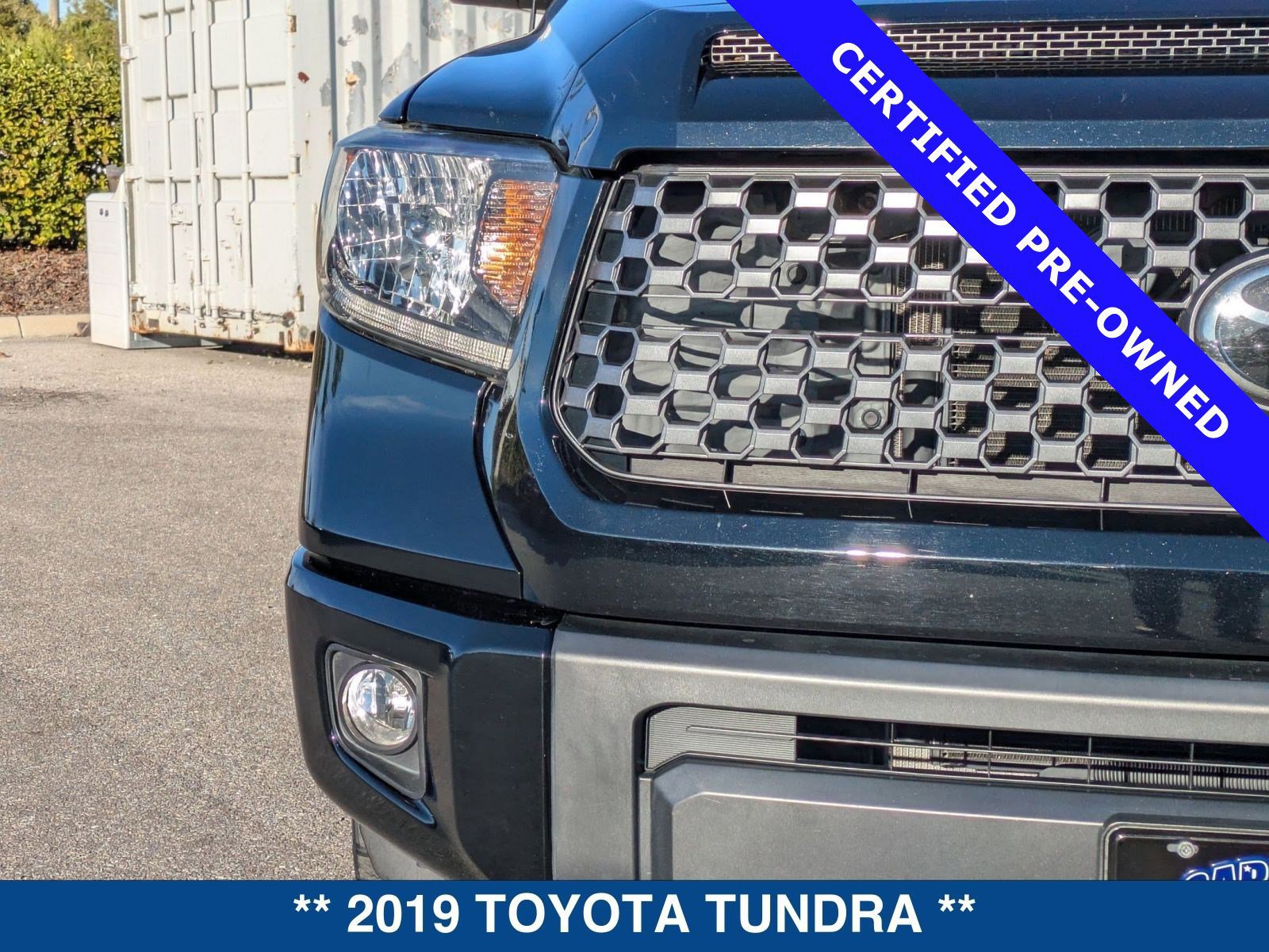 Used 2019 Toyota Tundra SR5 w/ SX Package image 9
