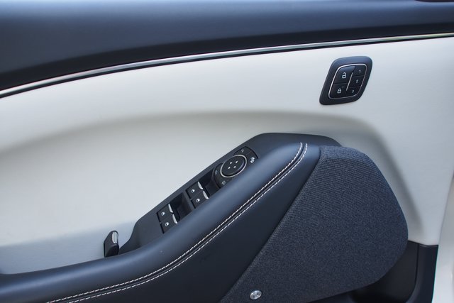 Certified 2025 Ford Mustang Mach-E Premium AWD/4WD image 19