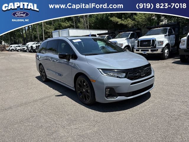 Used 2025 Honda Odyssey Sport-L image 2
