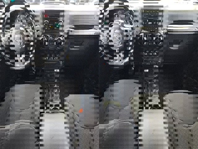 Used 2018 Jeep Wrangler Unlimited Sport image 8