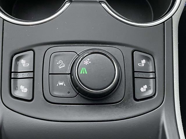 Used 2024 GMC Terrain SLE w/ Driver Convenience Package image 33