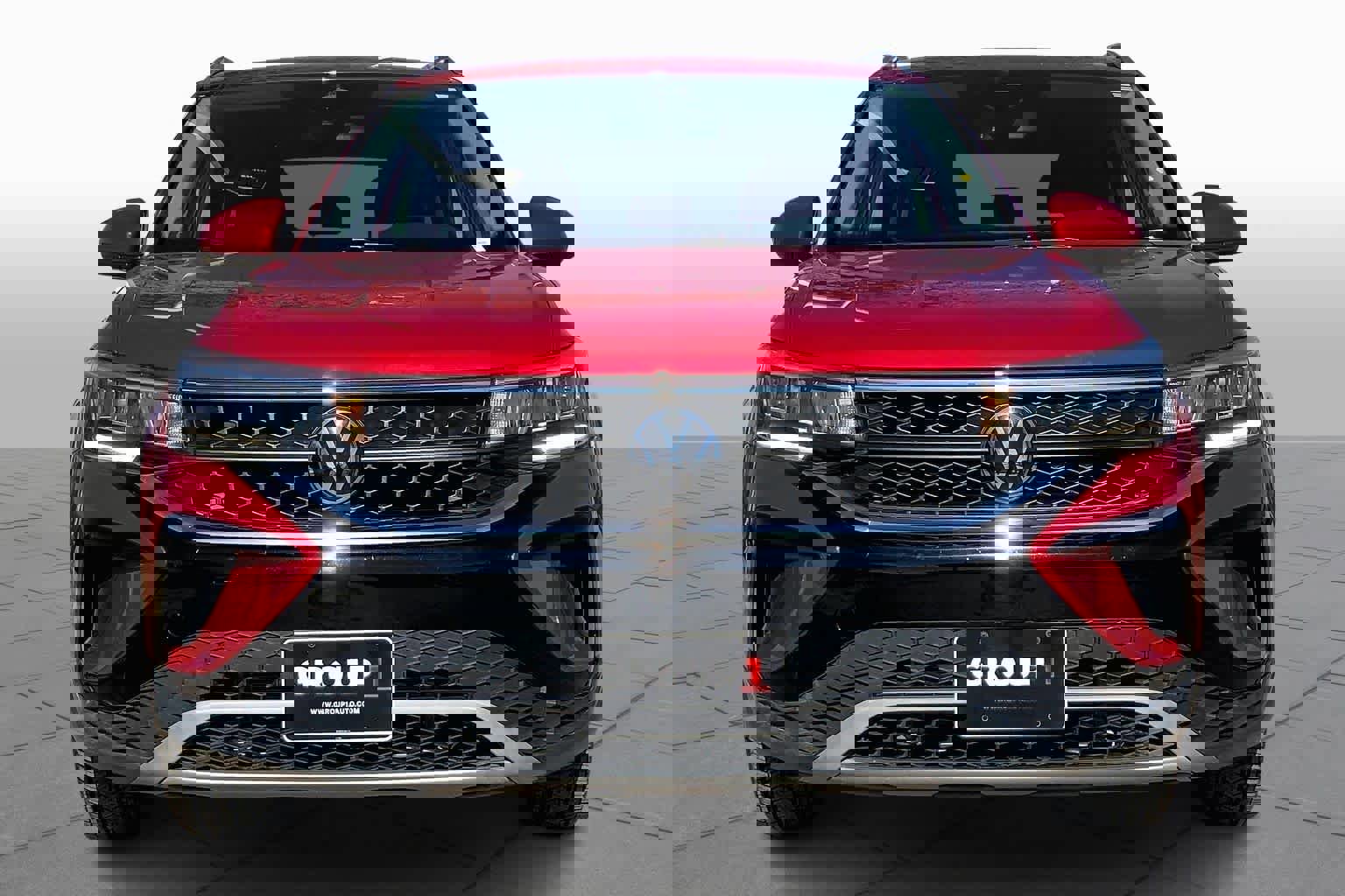 Used 2024 Volkswagen Taos SE w/ Black Wheel Package image 6