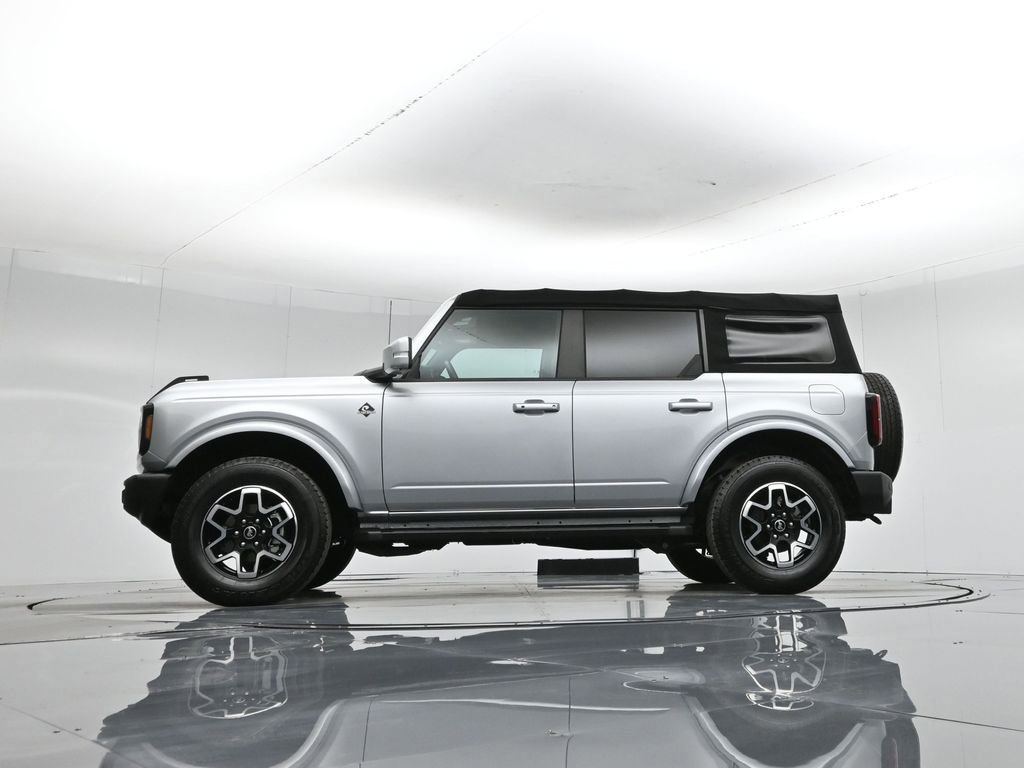 Certified 2021 Ford Bronco Outer Banks image 8