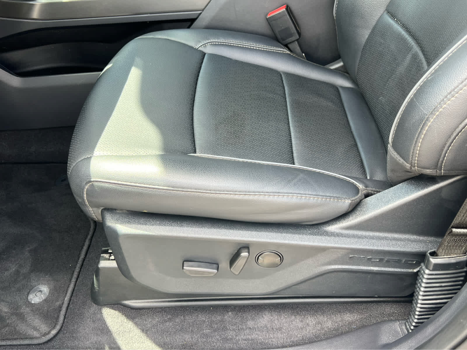 Certified 2025 Ford F150 Lariat AWD/4WD image 30