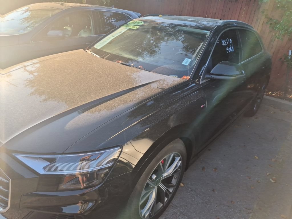 Used 2022 Audi Q8 Prestige w/ Prestige Package AWD/4WD image 4