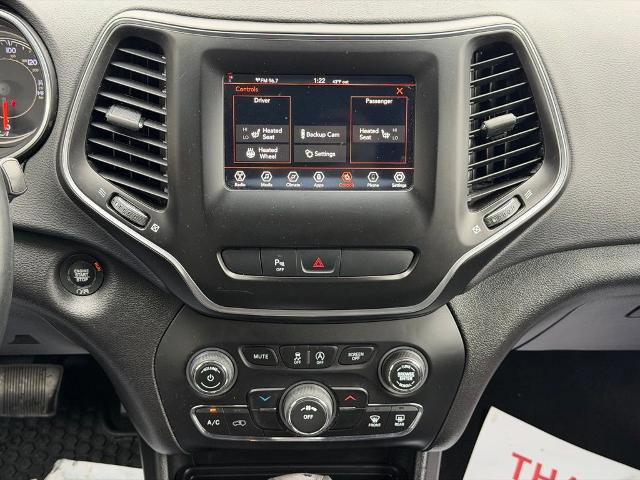 Used 2019 Jeep Cherokee Latitude Plus w/ Cold Weather Group image 19