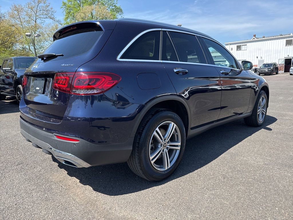 Used 2021 Mercedes-Benz GLC 300 4MATIC image 4