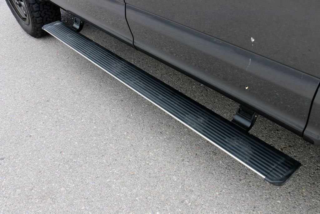 Certified 2018 Ford F150 Platinum w/ Equipment Group 701A Luxury image 14