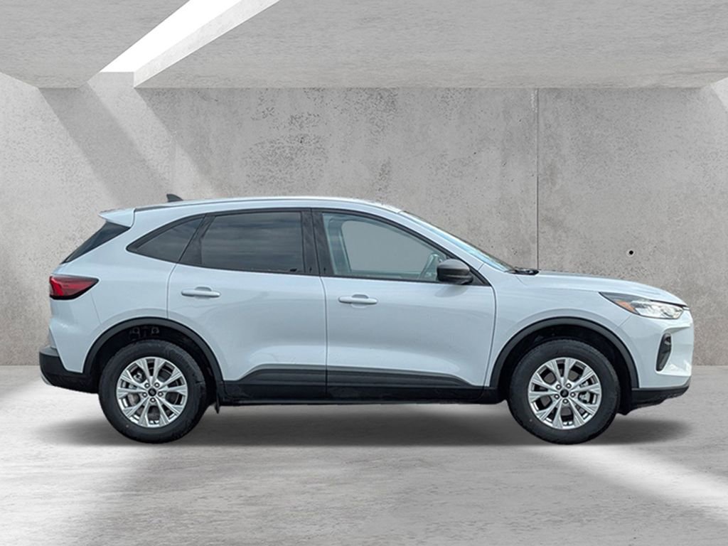 Certified 2025 Ford Escape Active w/ Tech Pack #1 image 2