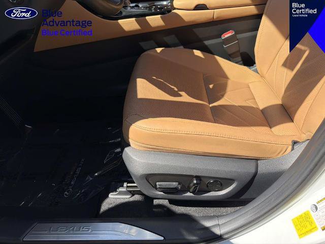 Used 2026 Lexus NX 450h+ AWD w/ Luxury Package image 19
