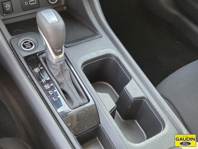 Used 2025 Nissan Sentra S FWD image 24