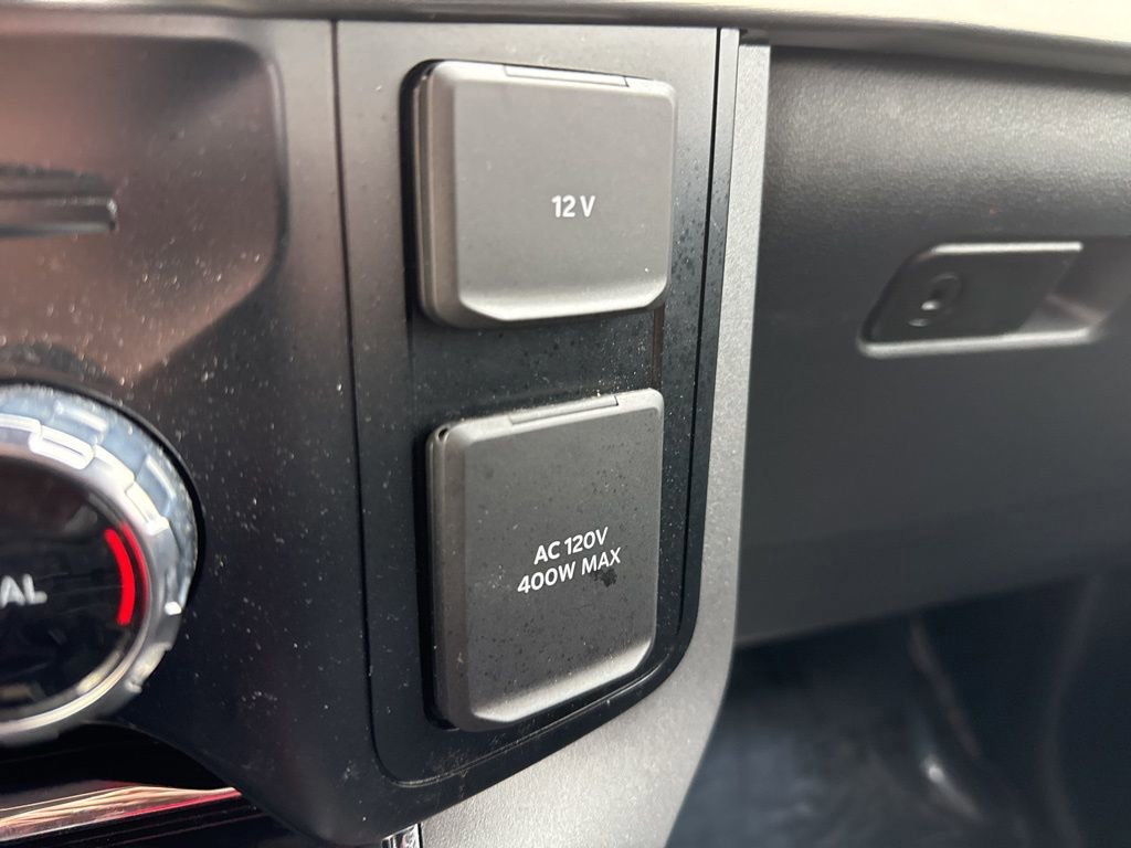 Certified 2023 Ford F150 Lariat w/ Equipment Group 502A High image 33