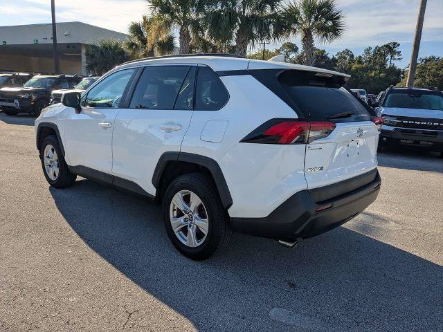 Used 2021 Toyota RAV4 XLE w/ Convenience Package AWD/4WD image 6