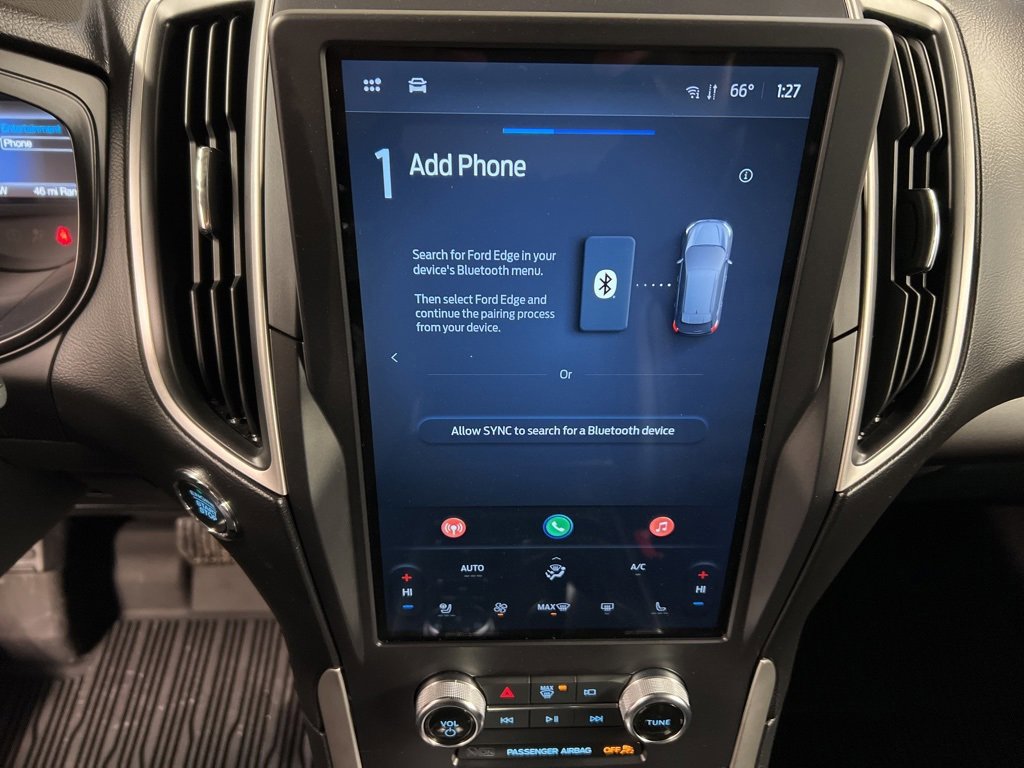 Certified 2024 Ford Edge SEL w/ Convenience Package image 10