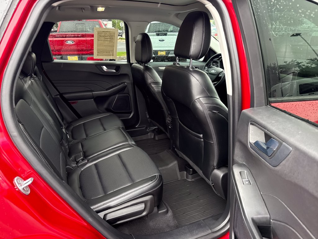 Certified 2022 Ford Escape SEL AWD/4WD image 24