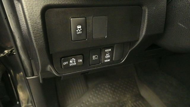 Used 2023 Toyota Tacoma TRD Off-Road AWD/4WD image 15