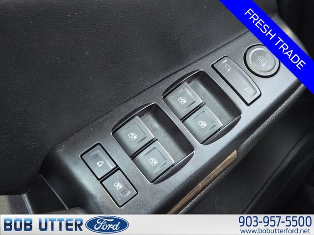 Used 2018 Chevrolet Tahoe LS w/ Enhanced Driver Alert Package RWD image 21
