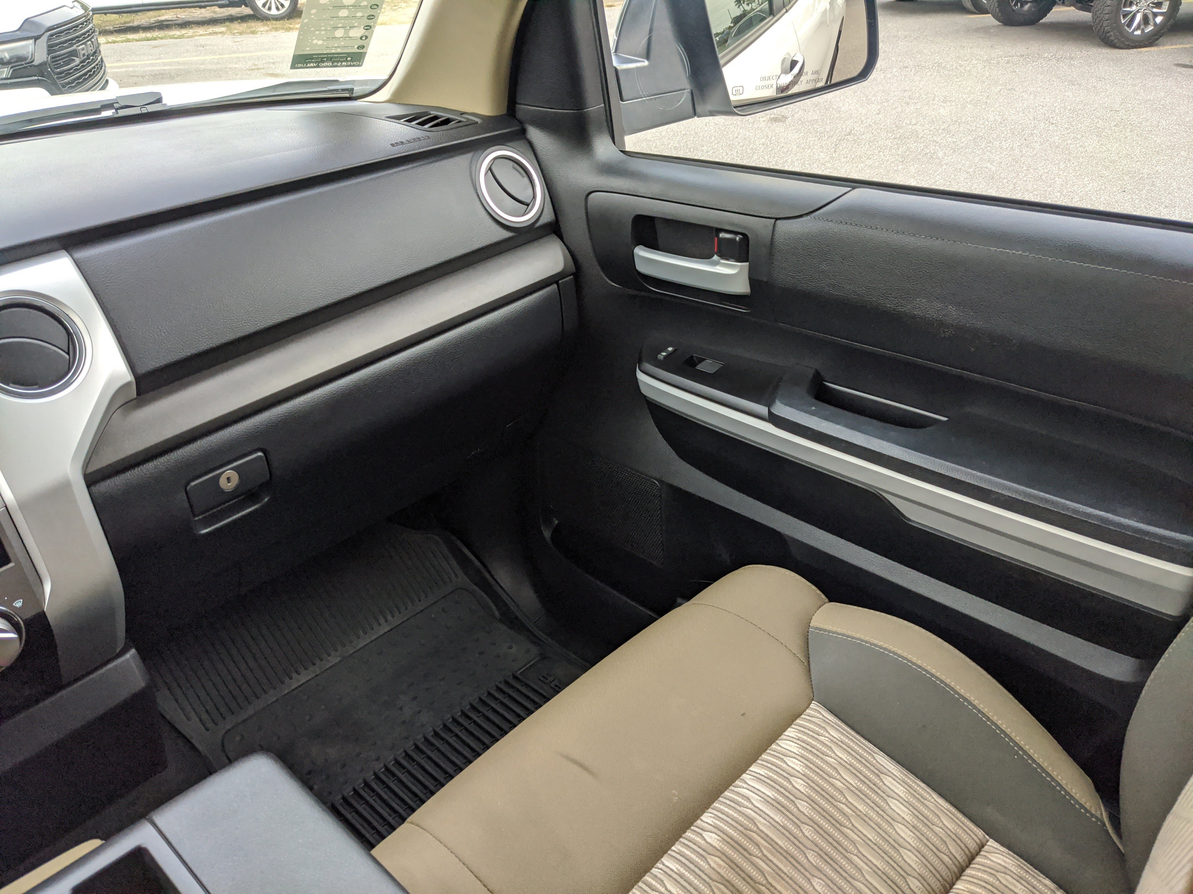 Used 2021 Toyota Tundra SR5 image 17