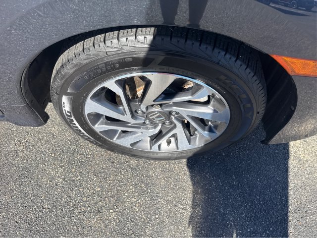 Used 2018 Honda Civic EX image 15