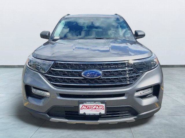 Certified 2023 Ford Explorer XLT w/ Equipment Group 202A AWD/4WD image 2