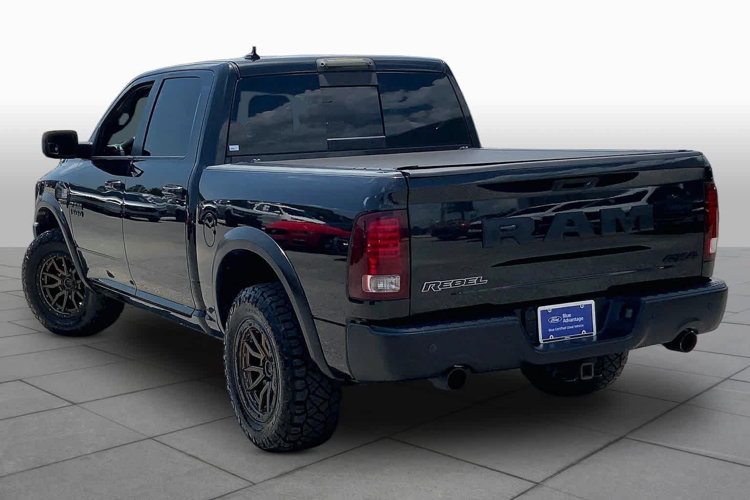 Used 2017 RAM 1500 Rebel w/ Luxury Group AWD/4WD image 12