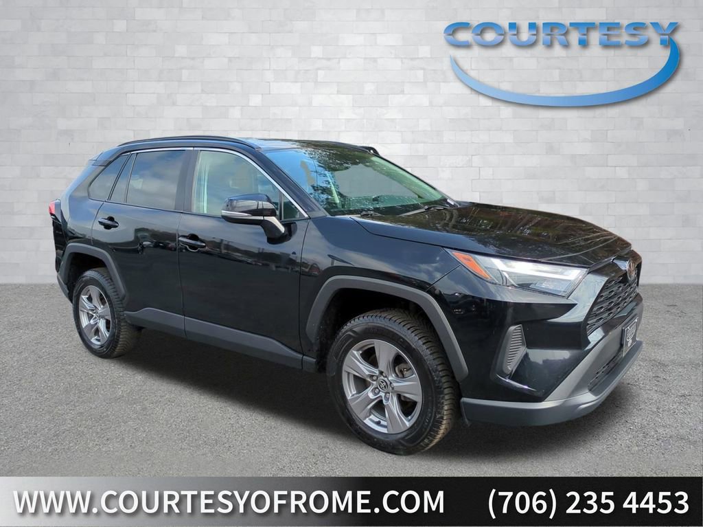 Used 2024 Toyota RAV4 XLE image 7