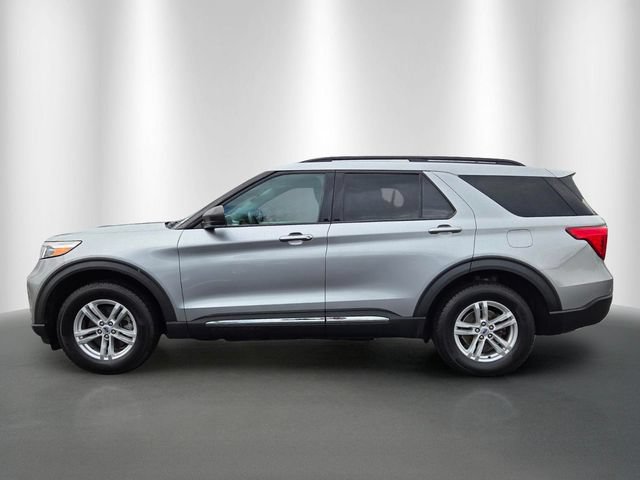 Certified 2023 Ford Explorer XLT AWD/4WD image 2
