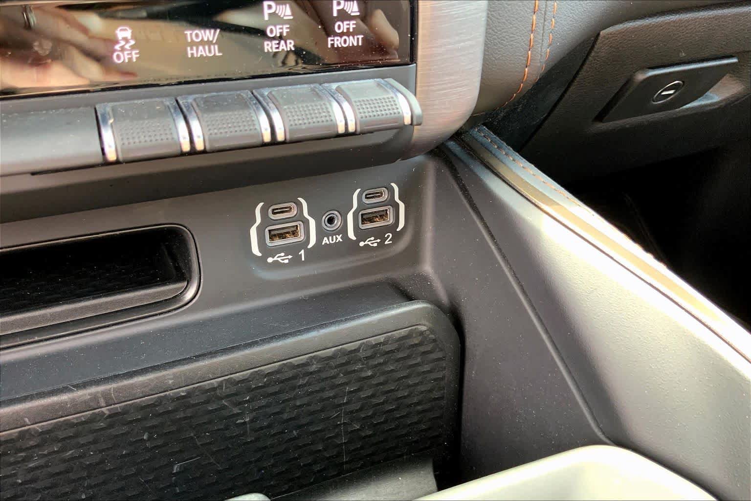 Used 2021 RAM 1500 Limited w/ Off Road Group AWD/4WD image 31