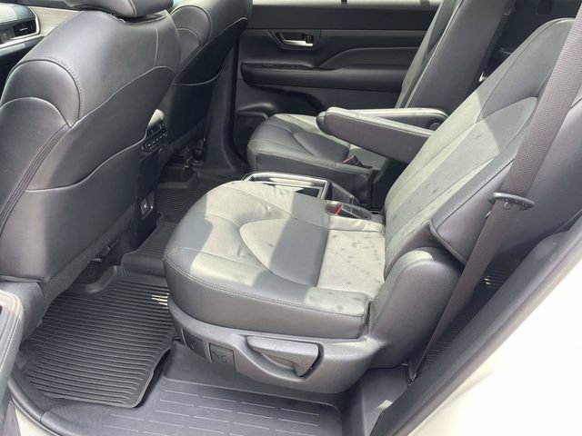 Used 2024 Toyota Grand Highlander FWD image 6