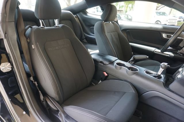Certified 2021 Ford Mustang Coupe RWD image 2