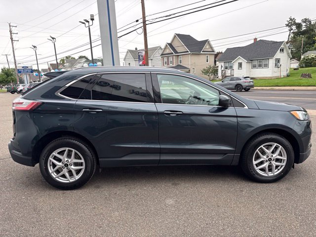 Certified 2024 Ford Edge SEL w/ Convenience Package AWD/4WD image 5