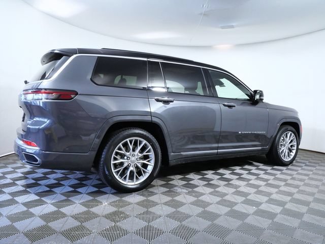 Used 2023 Jeep Grand Cherokee L Summit w/ Luxury Tech Group V AWD/4WD image 8