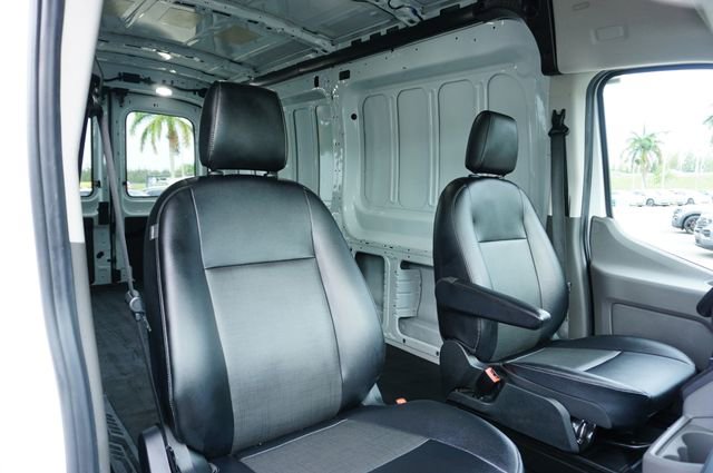 Certified 2024 Ford Transit 250 148 Medium Roof RWD image 2