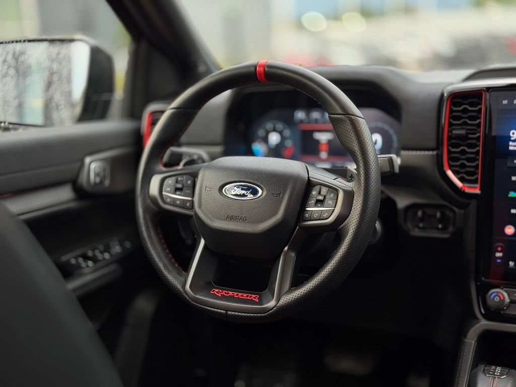 Certified 2025 Ford Ranger Raptor AWD/4WD image 17