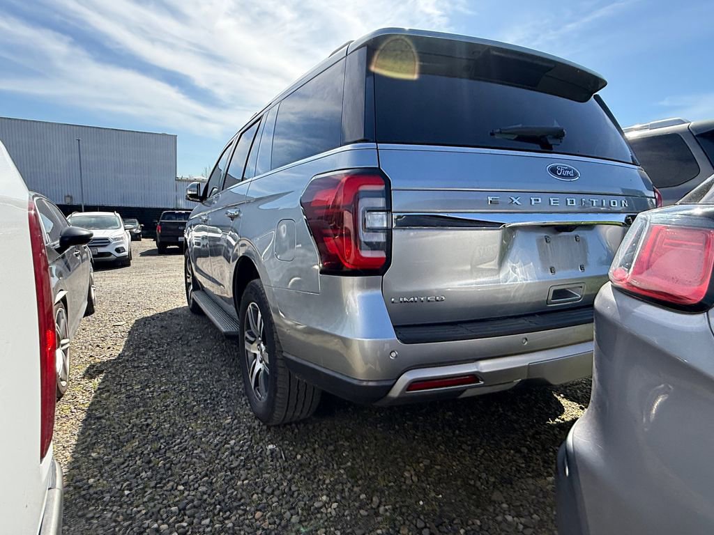 Certified 2024 Ford Expedition Limited AWD/4WD image 2