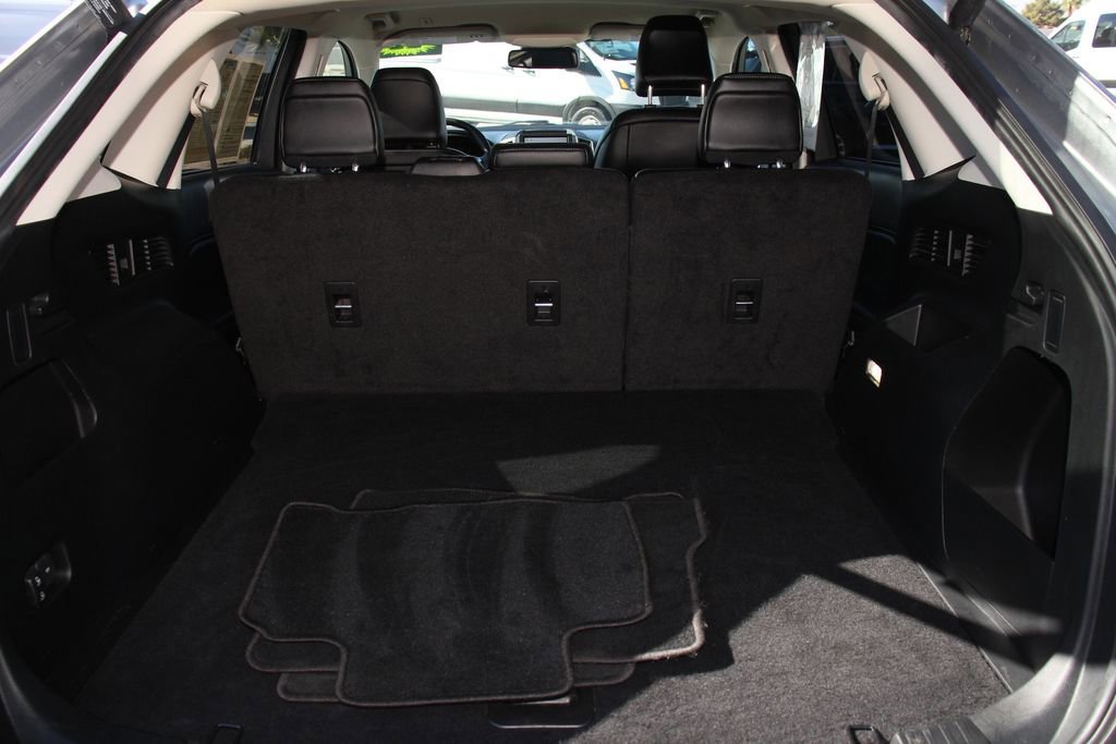 Certified 2022 Ford Edge SEL w/ Convenience Package image 24