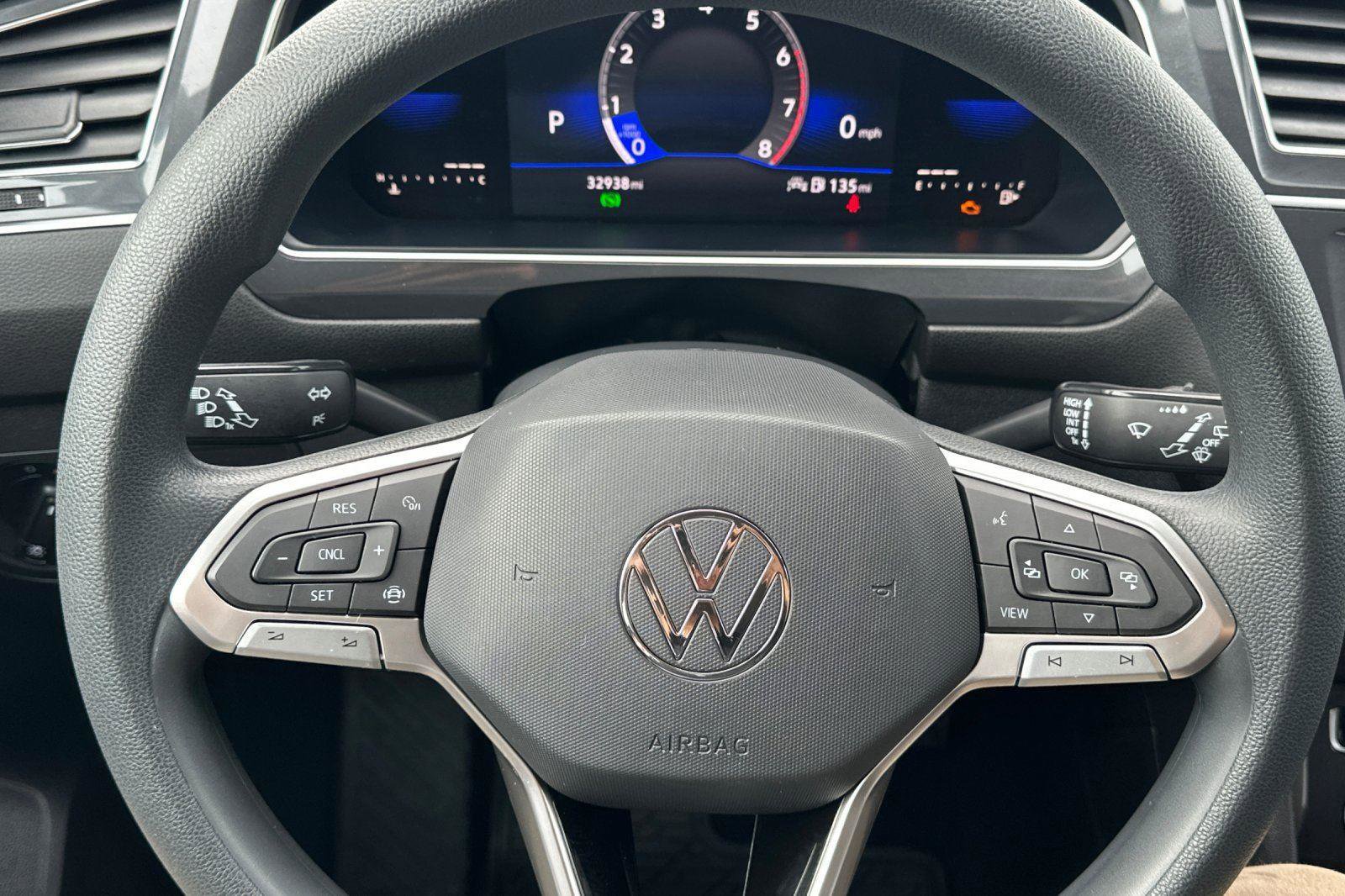 Used 2022 Volkswagen Tiguan S image 25