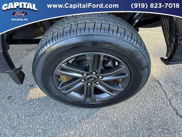 Certified 2022 Ford F150 XLT w/ Equipment Group 302A High image 13