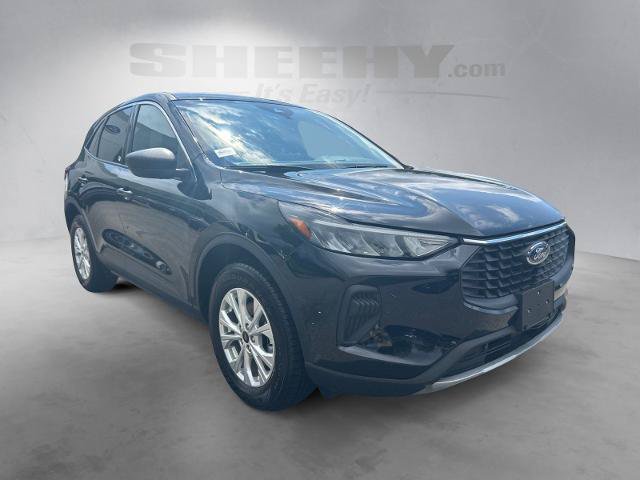 Certified 2024 Ford Escape Active AWD/4WD image 2