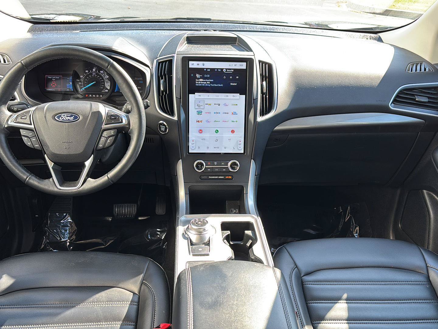 Certified 2024 Ford Edge SEL w/ Convenience Package AWD/4WD image 9