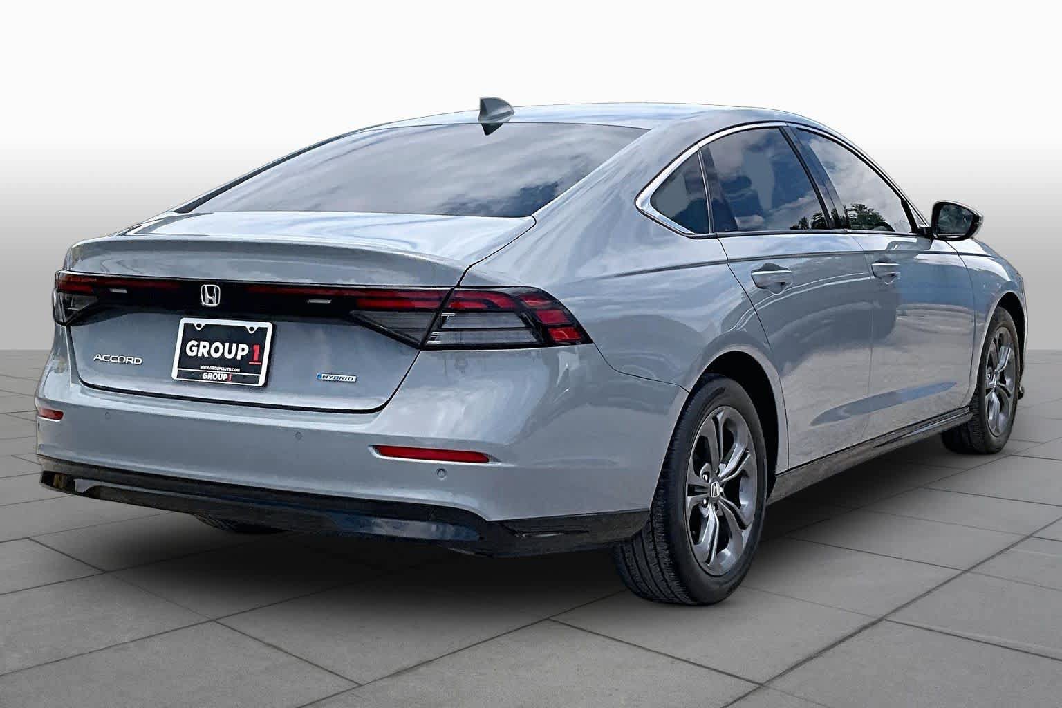 Used 2024 Honda Accord EX-L image 13
